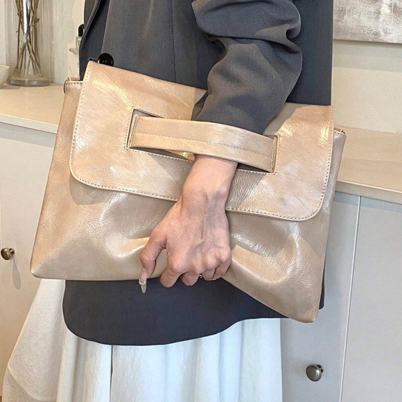 Luxe Vegan Leather Clutch Shoulder Crossbody Bag - Picture 2 of 10
